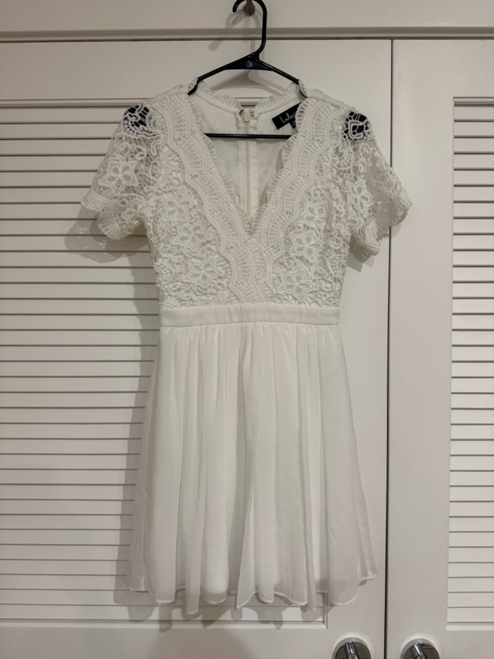 Lulu's White Lace V-Neck Mini Dress
